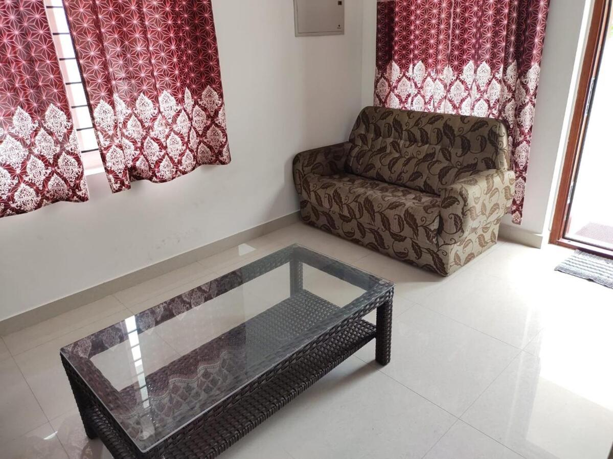 Fully Furnished 3Bhk 2 Floor Villa Angamali Eksteriør bilde